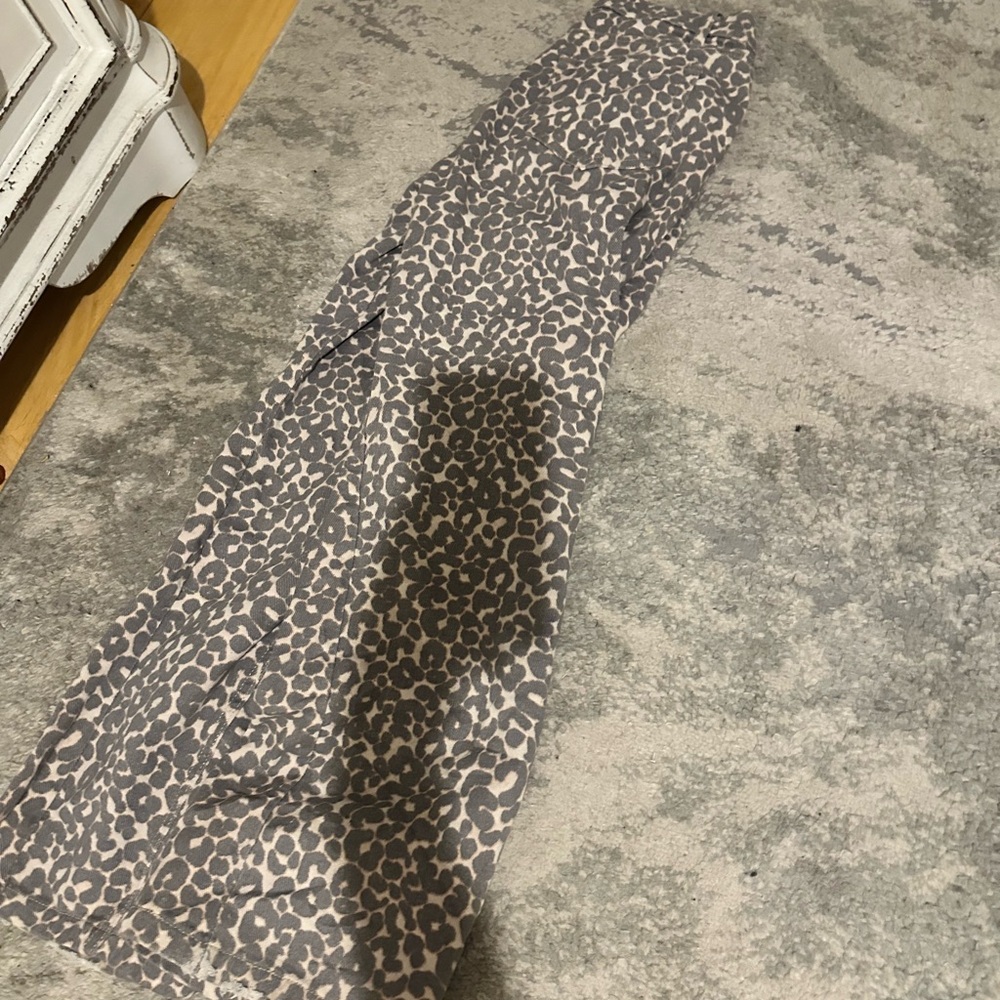 wild fable Leopard Print Boyfriend Jeans in Gray and Cream